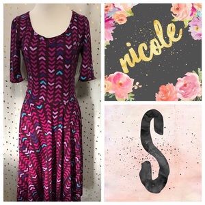 LuLaRoe Nicole dress - NWT